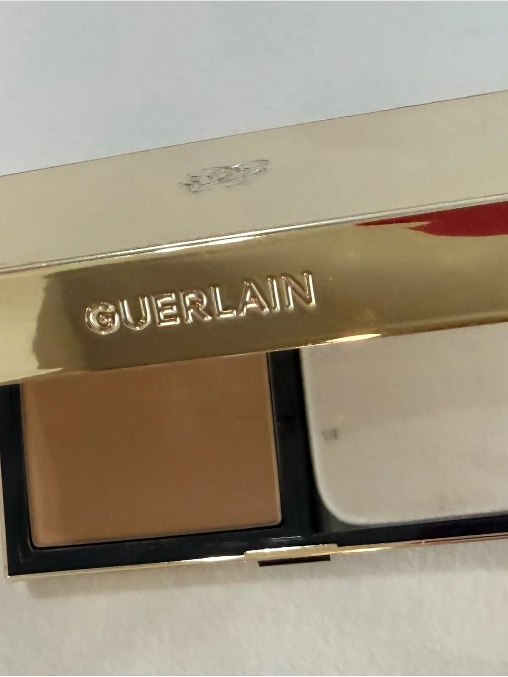 GUERLAIN refined compact